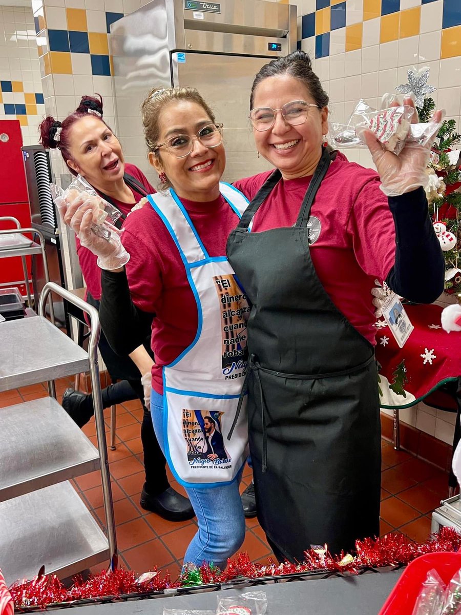 Happy School Lunch HERO Day to our Ott-some cafeteria crew!We ❤️ the LEVELED UP meals these ladies prepare for our students every day!😋 Special THANKS to our Cafeteria Manager Sara Vidaurri for leading the way for her team!🌟 #OttLevelUp #SchoolLunchHeroDay #TeamNorthside #NISD