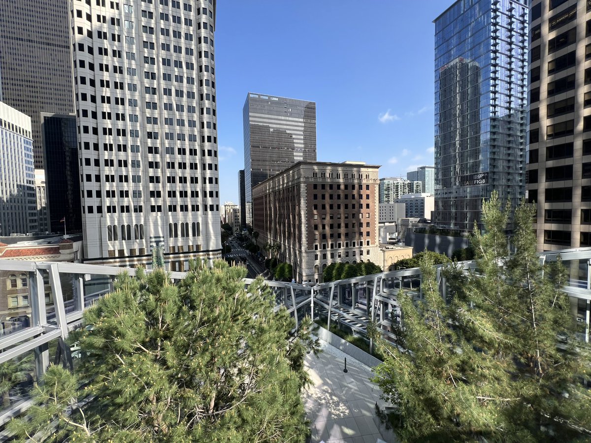 Checked into the Intercontinental Hotel in downtown Los Angeles for this year’s IPW US Travel conference. Beautiful property! Nice, big sunny rooms, gorgeous seventh floor outdoor pool + garden, terrific views & more. @IHGhotels @MichelleDias #LAElevated #IPW2024 @discoverLA