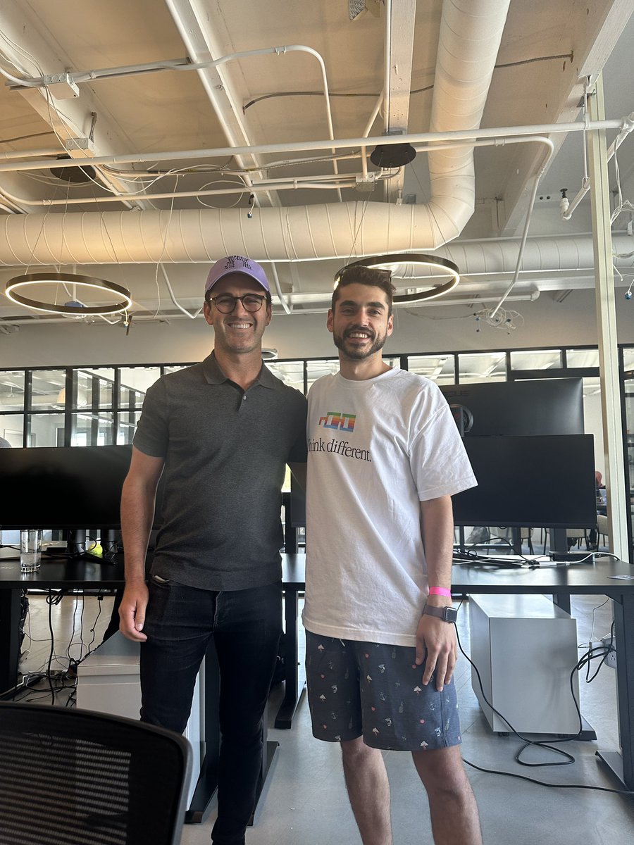 Triple thanks to @jmj! - He’s hosting an epic #farhack at the Chapter One office, which @thenounspace is lovin 💜 - C1 participated in @shapeshift’s success token round and has been its most supportive VC 💜 - He's former Product VP @Tinder, where I met my gf 10+ years ago 💜