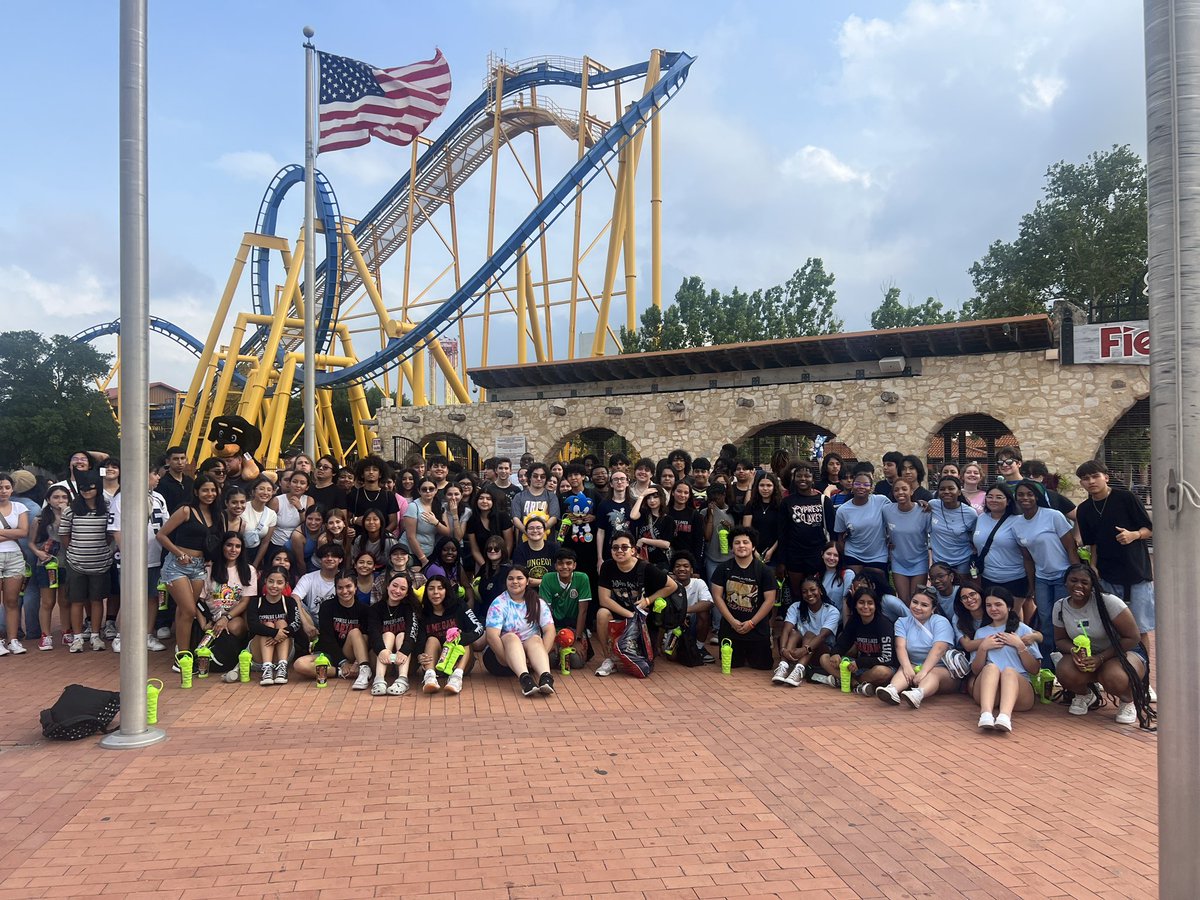 Incredible day for some team bonding at Fiesta Texas! Thank you for the invite <a href="/Cylakesband/">CyLakesBand</a>!