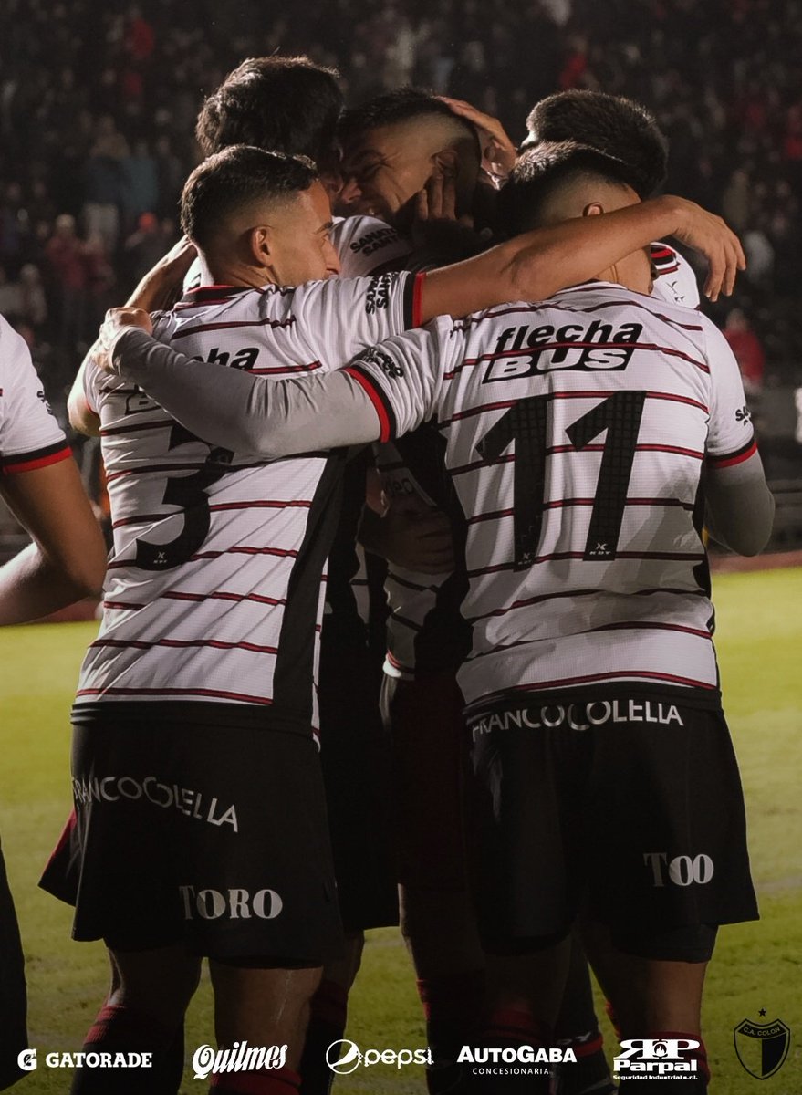 Y YA LO VES, Y YA LO VES. ES EL COLÓN DE SANTA FE.

Arrancamos los festejos desde temprano, el fin de semana será rojo y negro. GANO COLÓN y Santa Fe está feliz.

Colón 3 - 0 Almagro.
#SomosFamilia
#DaleColón