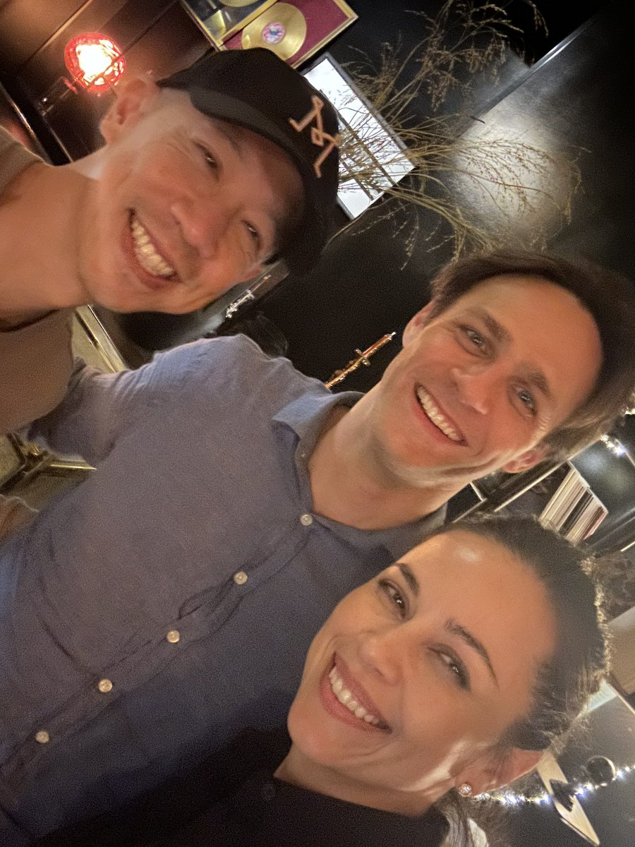 Gina_Landinez_'s tweet photo. Serendipitous catch up session with @AaronFrittsMD #wheninParis https://t.co/eL3G8yw00P