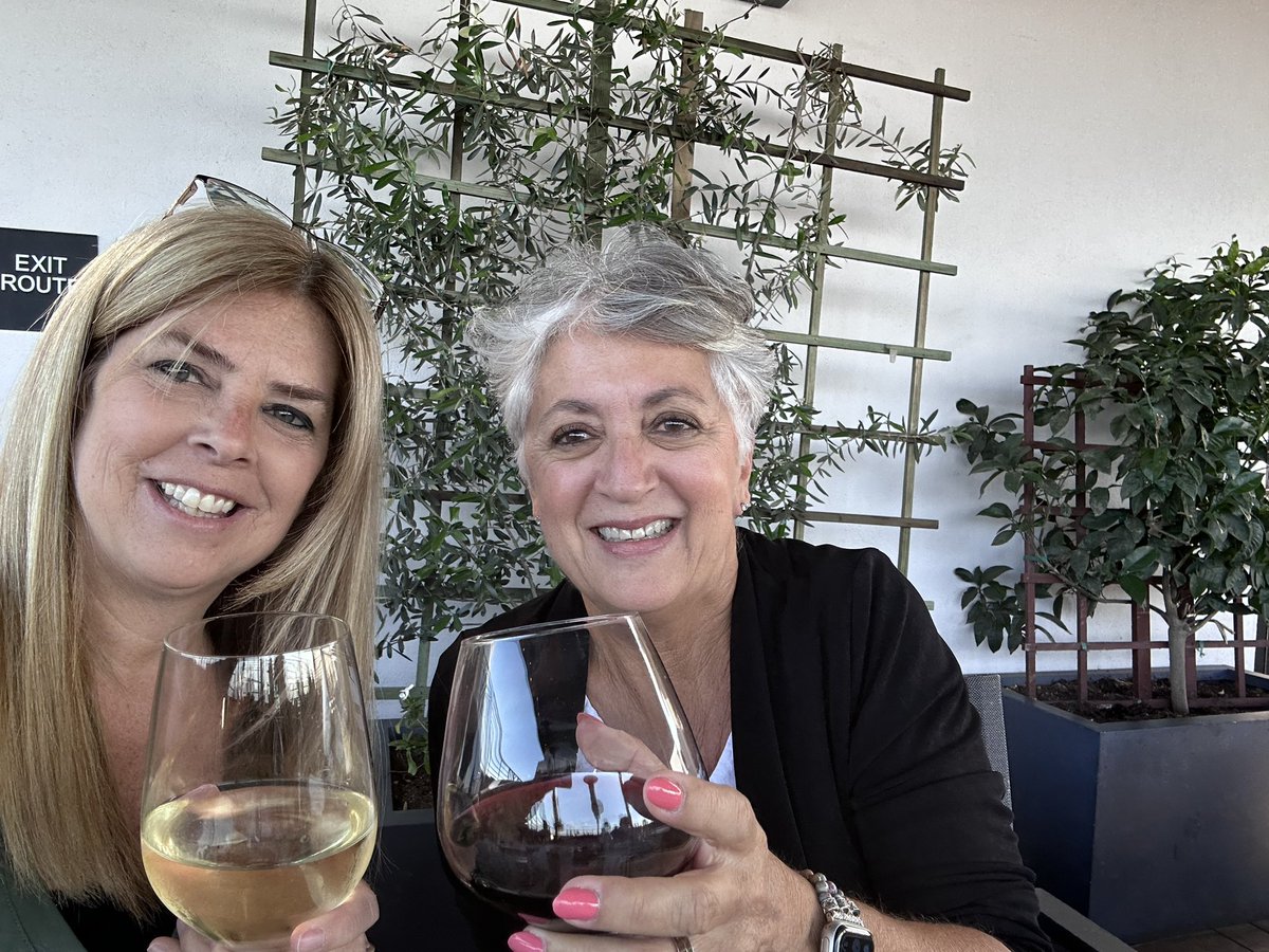 Kristin Barnson tweet media