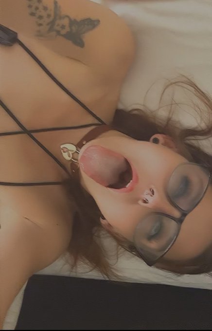 Did I mention I got some hotel stufffff 🤭 https://t.co/ASIKYuPQia