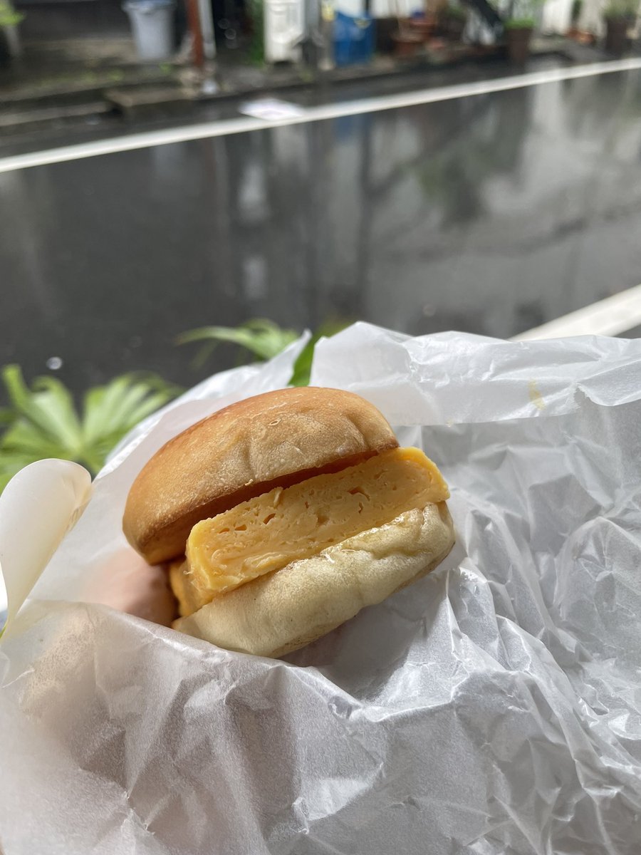 icerivermeso's tweet image. 書き忘れてた！食べたかった玉子サンド🥚
パンサクたまごジュワ〜で、ワサビ効いててバターの風味も良くて、あと店員さん達も優しくていい感じのお店☺️

塩キャラメルラテもうま☺️
晴れてたら代々木公園で食べたな〜
#Camelback