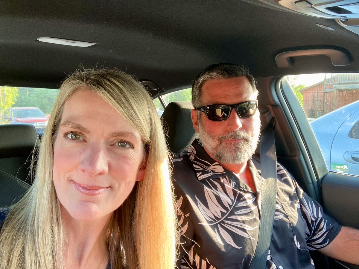 kim_speer's tweet photo. Date night with Chip ❤️ @CoachSpeer https://t.co/I2K2MBWm3J