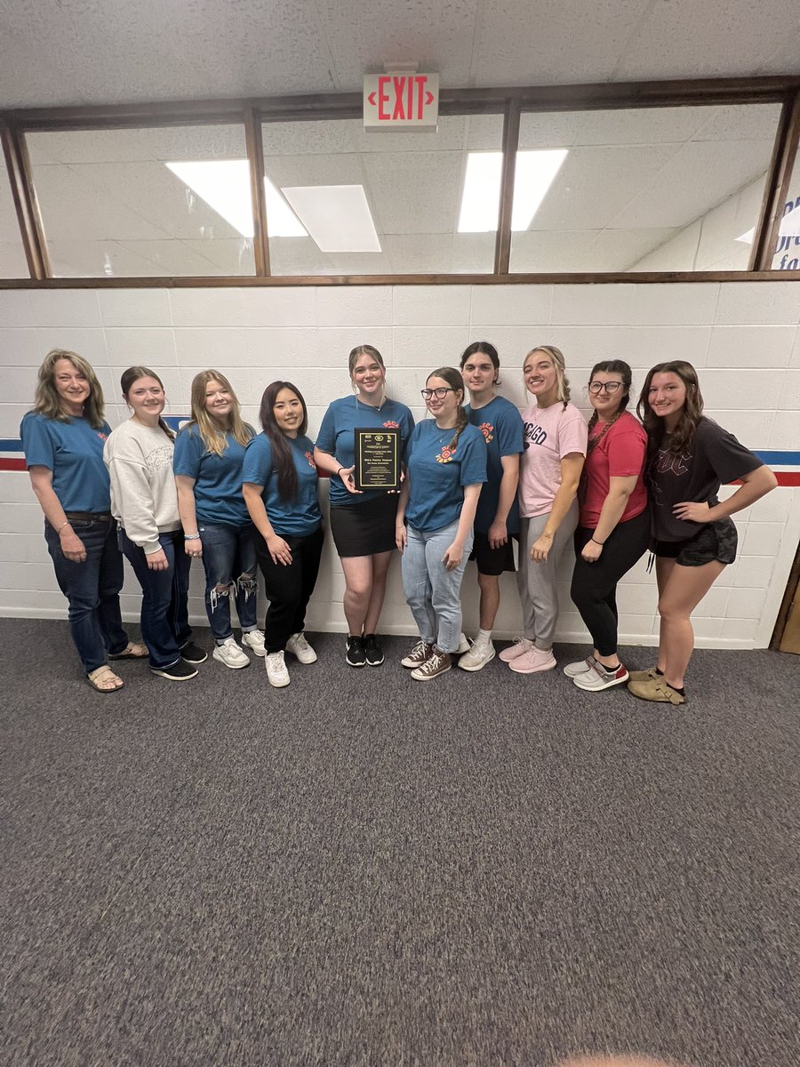 These DECA members and their sponsor were the winners of the Making Learning Come Alive award from <a href="/SWCenter/">Southwest Center</a>. Congratulations and well deserved!