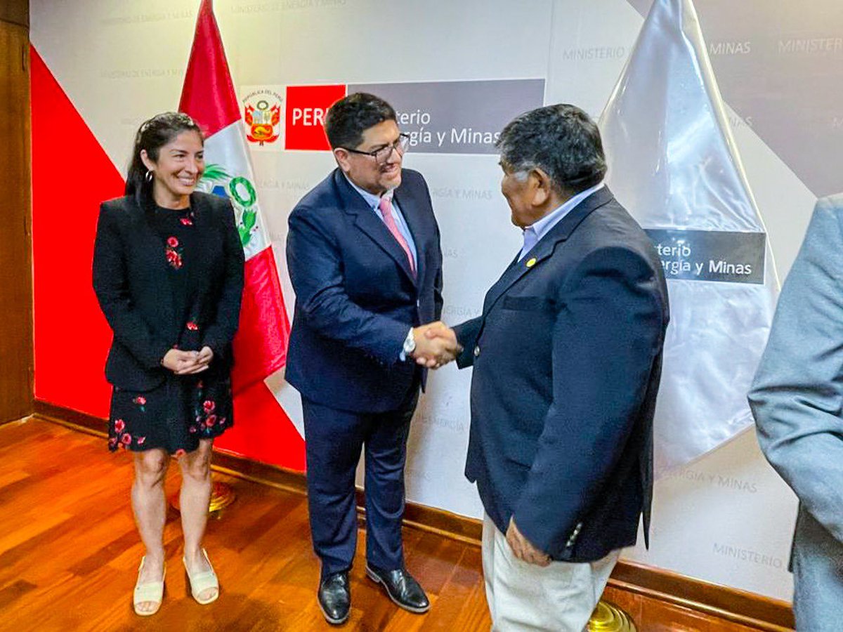 Ministerio de Energía y Minas tweet media