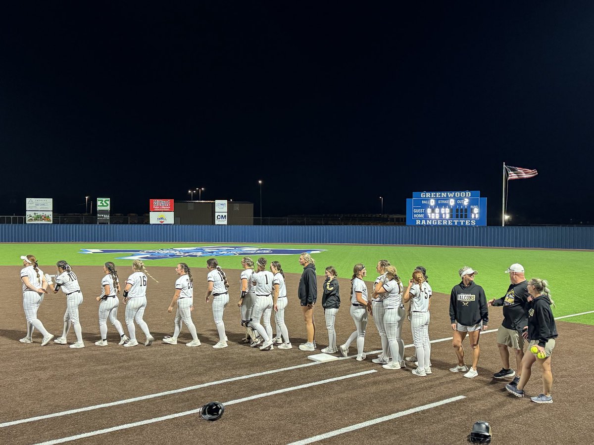 MatthewKDriver's tweet photo. 11-0 after a delay.  #WEAREBUSHLAND https://t.co/e4oAFKDB3M