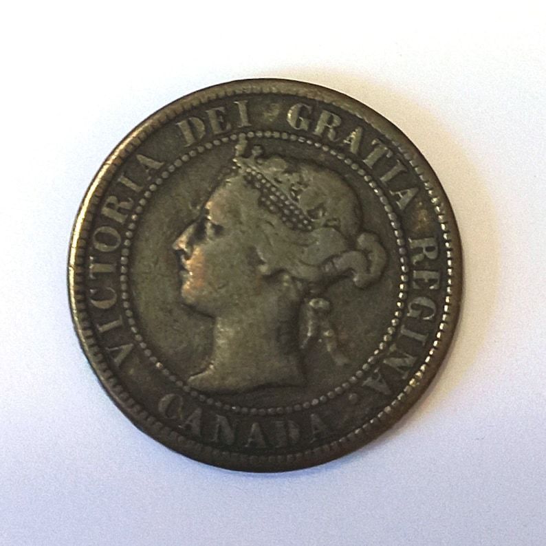 1858-1901 Canada Penny, Victorian Canadian large 1 cent copper coin with Queen Victoria and over 120 years old etsy.me/4aRA8Px