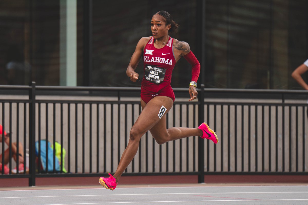 Jayda Gibson clocks a career-best time of 53.89 for fourth place in the women's 400-meter dash.