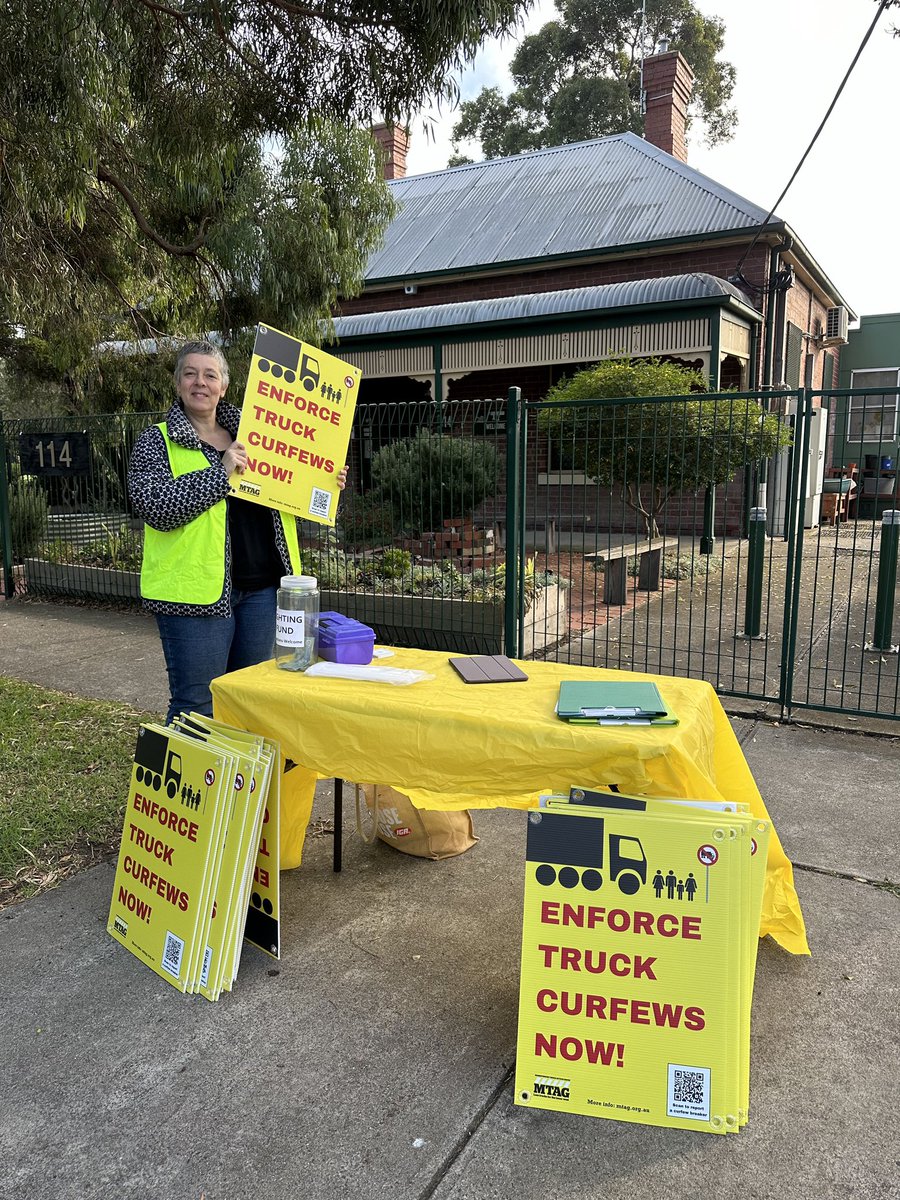 Here until 11am. Come and grab a sign and have a chat! Outside Blackwood St Neighbourhood House 114 Blackwood St, Yarraville