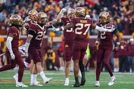 After an amazing call with @Callybrian I’m super excited and thankful to receive an offer from the University of Minnesota! @GopherFootball @Coach_Fleck @HitterFootball @FISTFootball @EDGYTIM @AllenTrieu @JordanWesty1