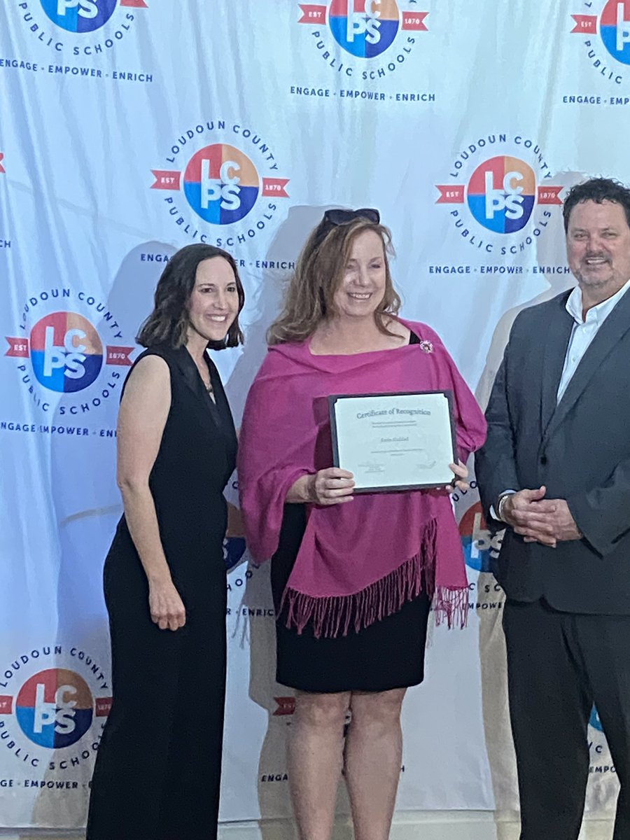SterlingMiddle1's tweet photo. Congratulations to Mrs. Karin Haddad for being recognized as an LCPS teacher of the year nominee. Your dedication and commitment to our students, school, and community are admirable and inspiring. You are a true Pioneer. Here’s to at least 10 more years. https://t.co/8NCiAEnN1g