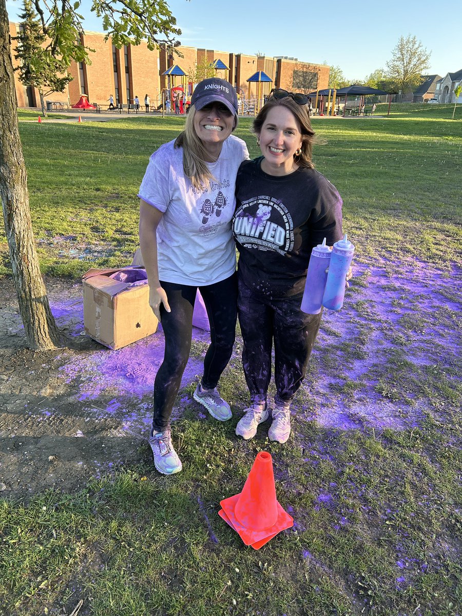 nergeschool's tweet photo. Iconic Friday night at the @Nerge54PTA Color Run!💛🧡❤️🩷💙💜💚 https://t.co/iHr7jQW07K