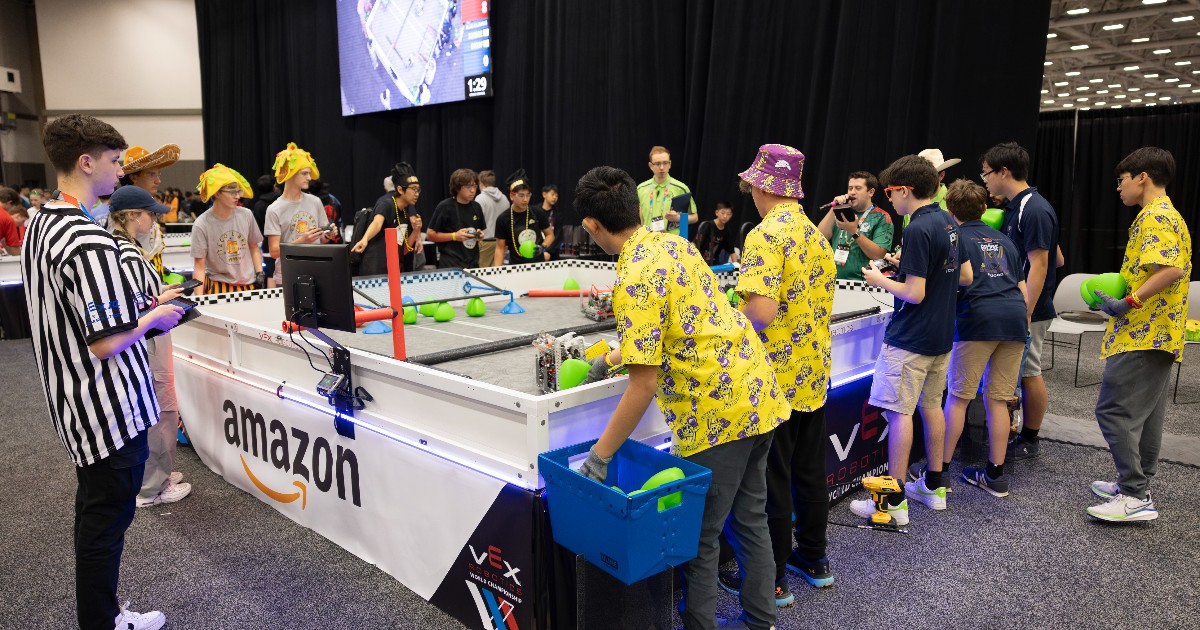 Thank you Amazon for their generous support for the VEX Robotics World Championship! Your contribution helps fuel innovation and inspire future generations. #ThankYou #RECFoundation #VEXRobotics