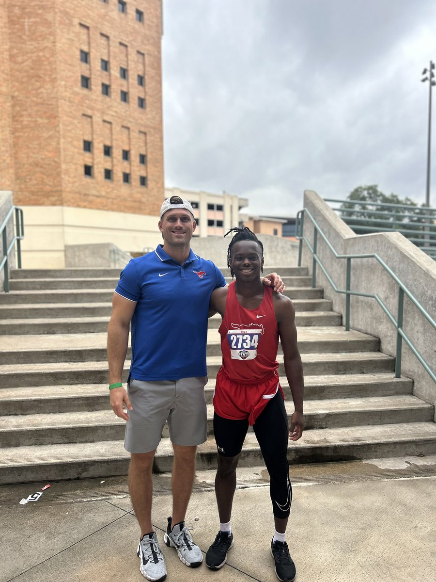 So unbelievably proud of this kid. 4th fastest 5A 100 Meter sprinter in the STATE!! .001 from the 3rd fastest. This dude can MOVE! Battled adversity last year and came back stronger than ever!!
#UILState <a href="/GCISD/">Grapevine-Colleyville ISD</a> <a href="/GCISD_Athletics/">GCISD Athletics Dept.</a> <a href="/GHSMustangsFB/">GHSMustangsFootball</a>