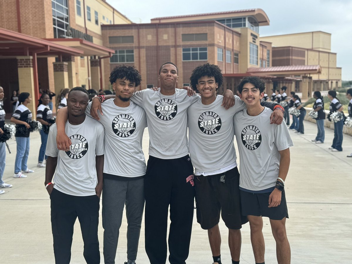 One more sleep til the crew is headed to #STATE and @realelijah_h represents Sotomayor one last time!! We are so proud of you!! @NISDSotomayor @WildcatsDen_SA 🩶🐾🏅🏃🏽💨