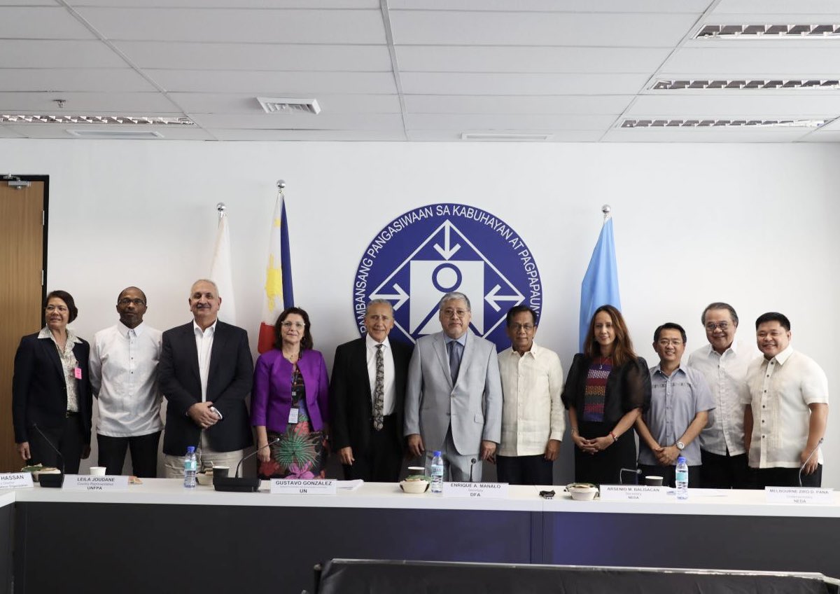 Joint partnership of the @UNPhilippines Country Team & 🇵🇭 to strengthen the implementation of the Sustainable Development Goals & the Philippine Development Plan with @NEDAhq @DFAPHL #SDG #SDGs 👉 tinyurl.com/mpdu3adf