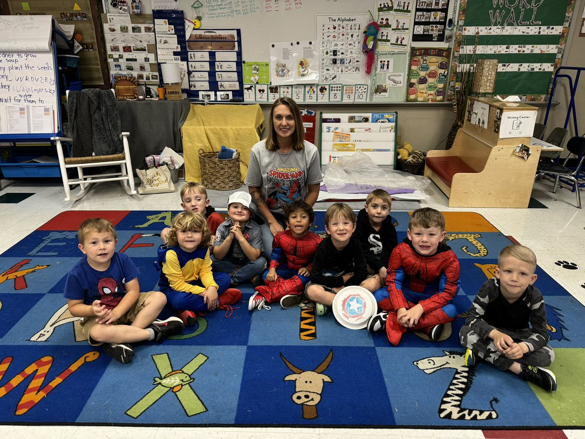 Mrs. Hollingsworth & Mrs. AK’s pre-k class earned a Super Hero/Princess dress up day with their Dojo Points. #WeAreRCSTN