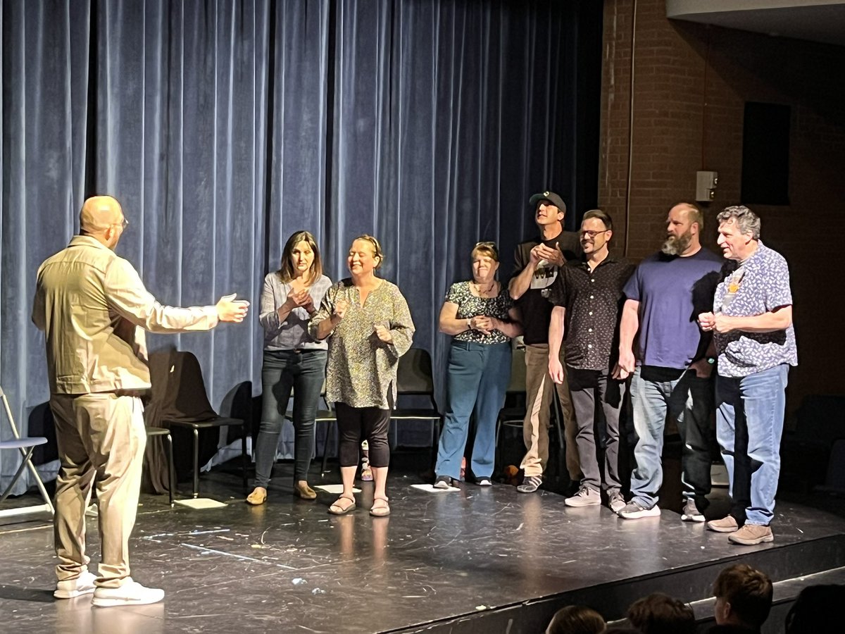 CRWashingtonHS's tweet photo. Senior Improv Show! Thanks seniors for 4 years of laughs and memories! And thanks for sharing your parents for a game! You taught them well! #TheWarriorWay https://t.co/nCNhpO9fa3