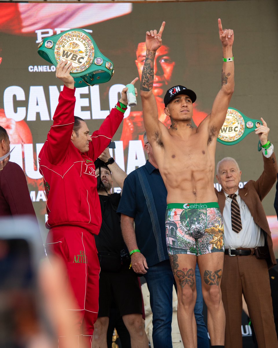Boxer_Barrios's tweet photo. Tomorrow 🔥 #AndStill #210Shit https://t.co/CR7qtgHNQH