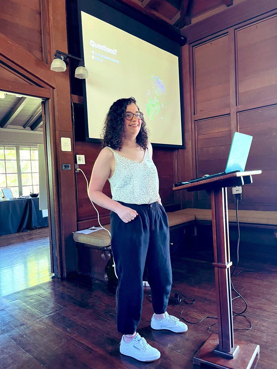 Proud of @trnpl’s Alumna Lecture for the tri-department Genetic Dissection of Cells and Organisms T32 Training Grant’s retreat @ucbgarden. We had a wonderful day of trainee talks/posters and a *spectacular* Keynote Lecture on genetics of adaptation by Stanford Prof. @gsherloc.