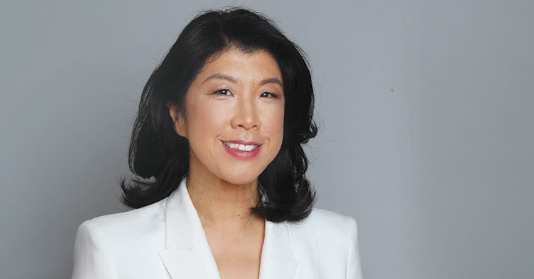 We’re honored to announce acclaimed journalist and author @ceciliakang ’94 as the speaker for our 138th commencement. 🎉 We look forward to learning from her wisdom and her inspiring path from Whitman to The @NyTimes as we celebrate the Class of 2024!🎓 bit.ly/3UyTVfs