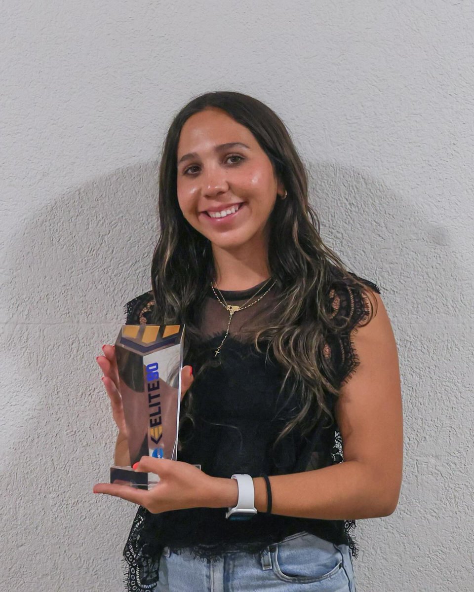 The NC Women's Beach @NCAAVolleyball #Elite90 Award goes to Adriana Nieves Papaleo! 📚 4.0 ⚙️ Industrial Engineering 🏐 @SunDevilBeachVB #NCAABeachVB