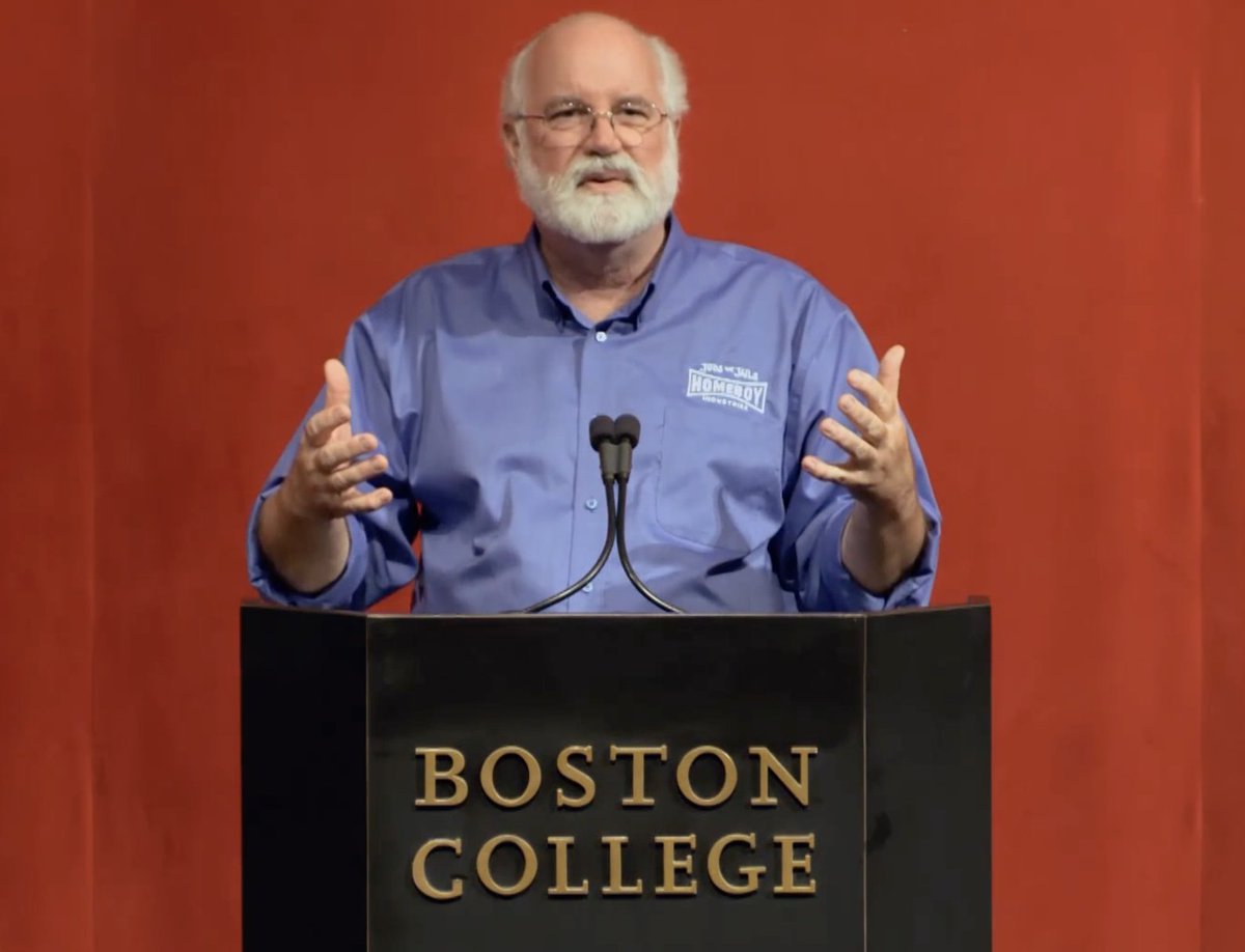 Congratulations to Fr. Greg Boyle, S.J., M.Div. '84 and 2021 CSTM Distinguished Service Award winner, who received the Presidential Medal of Freedom, the nation's highest civilian honor, today at the White House. Fr. Boyle is the founder of @HomeboyInd.