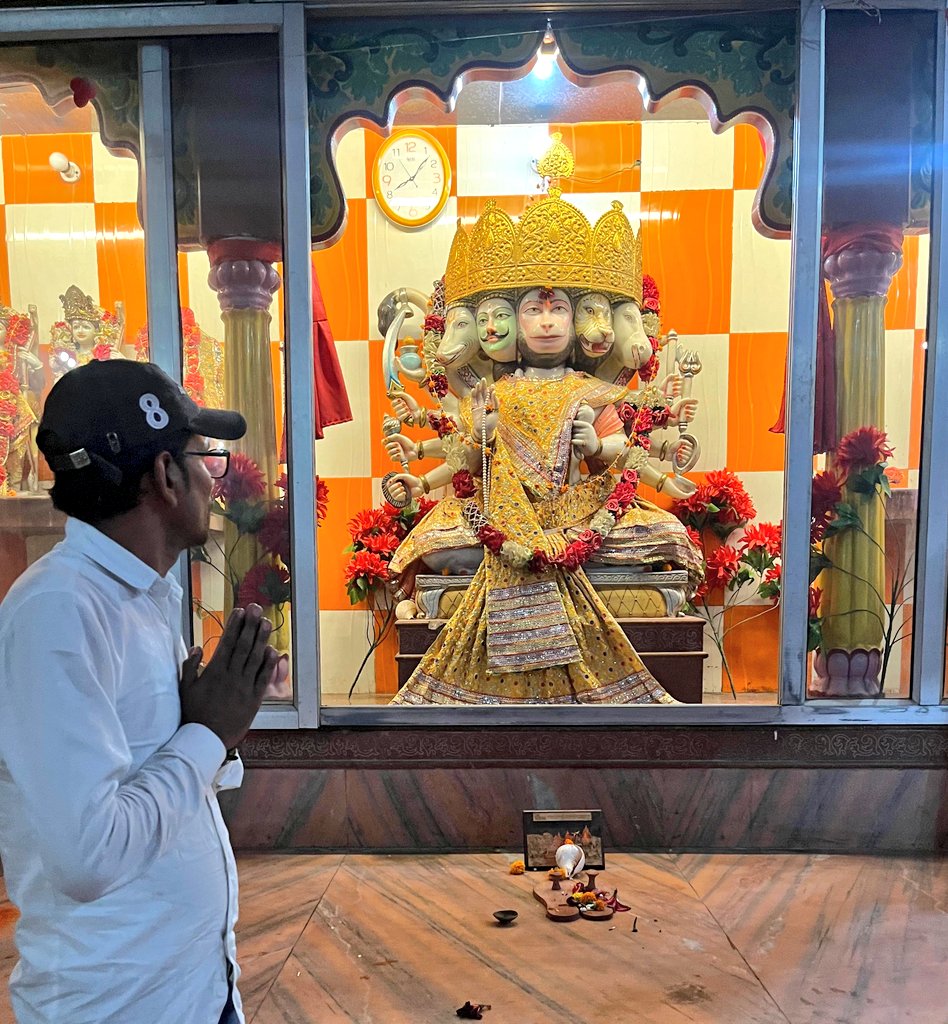 जय हनुमान ज्ञान गुन सागर, जय कपीस तिहुँ लोक उजागर।। अमेठी के देवीपाटन मंदिर में श्री पंचमुखी हनुमान जी के अद्भुत व अलौकिक दर्शन। जय श्री राम जय जय हनुमान 🙏🚩
