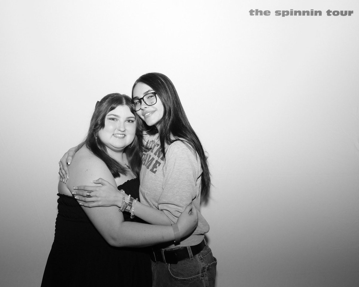 complexityari's tweet image. forever grateful for you &amp;lt;3