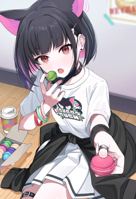 「食べる?ほら、口あけて」#カズサ 