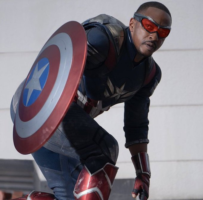 Sebasti53829992's tweet photo. IMAGEN FILTRADA DE #CaptainAmericaBraveNewWorld DONDE APARECE SAM CON SU NUEVO TRAJE!!!!! https://t.co/L2lTwkOuDd