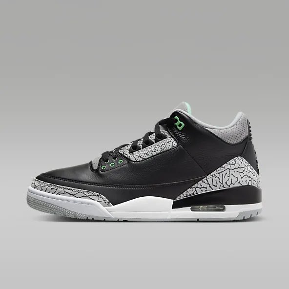 snkr_twitr's tweet photo. AD: STILL ACTIVE: get an Extra 25% off select Jordan Styles w/code JUST4MOM 

Shop -> https://t.co/mrS7HYngjV https://t.co/lGRjfWrhH3