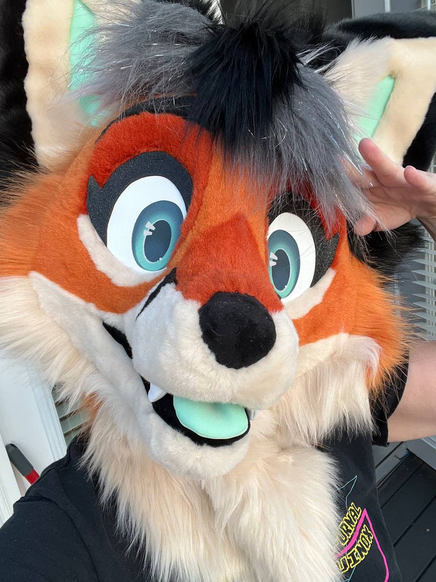 RegalBeansSuits's tweet photo. Circe! 
Built on another makers base! 
She features posable hair, magnetic eyelids and a fully lined head! https://t.co/dH3ZB8QExY