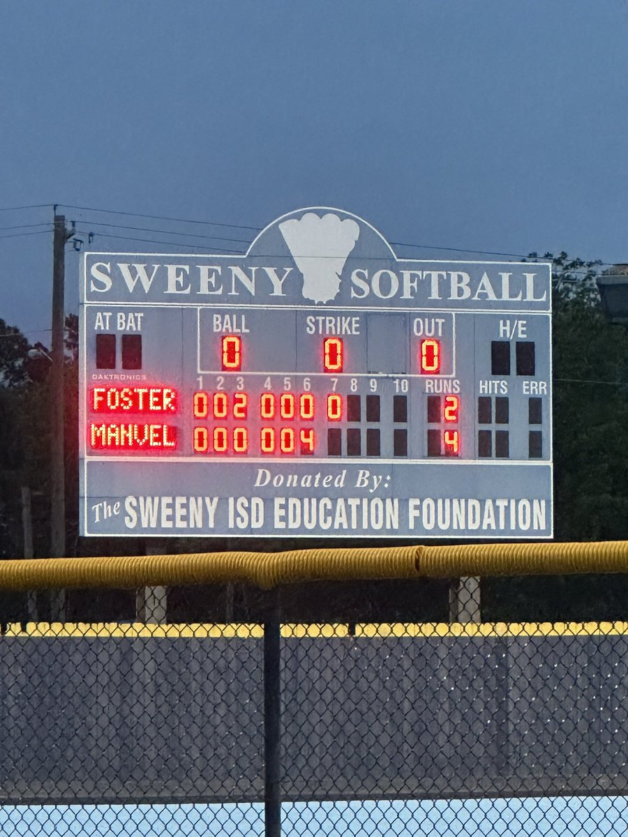 Softball is moving on! 4-2 win!!! Congratulations!!❤️💙❤️💙