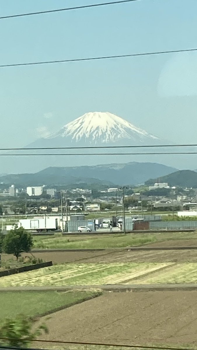 富士山みえるとちょっと嬉しい😆🚅💨
