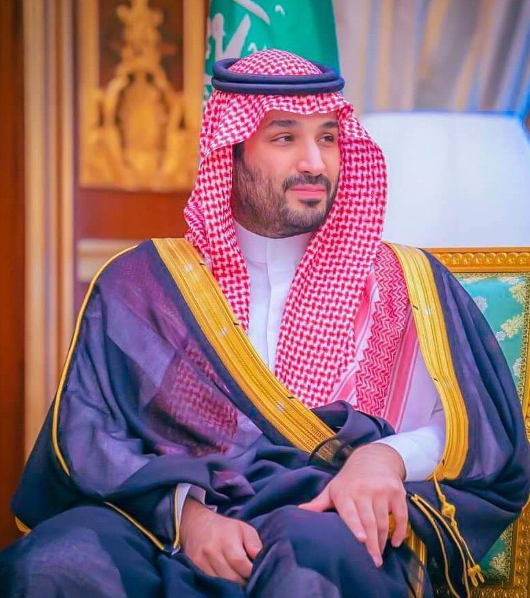 M_A_Alamry's tweet photo. 🔹

ادعوا له! فوالله إنَّه من أجلِّ نعم الله علينا في هذا الزمان الصعب الغريب المضطرب المتلاطم.

اللهمَّ زده عزًّا ونصرًا وتوفيقًا وتأييدًا!

#ولي_العهد https://t.co/7k7ssEojxp