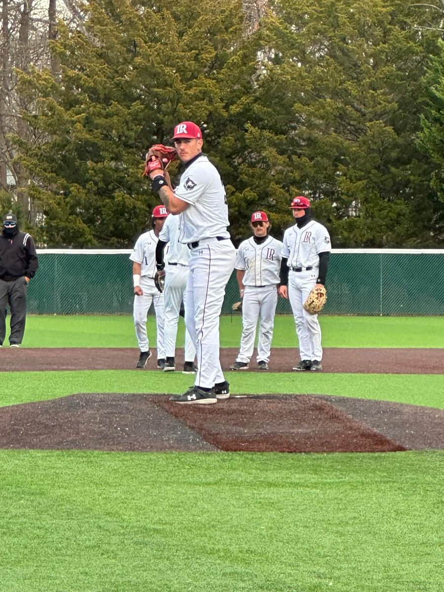 Good luck to GC alum Mike Ribis as his Lenoor Rhyne Beara batrle Catawba in the SAC conference tournament. #gcpride