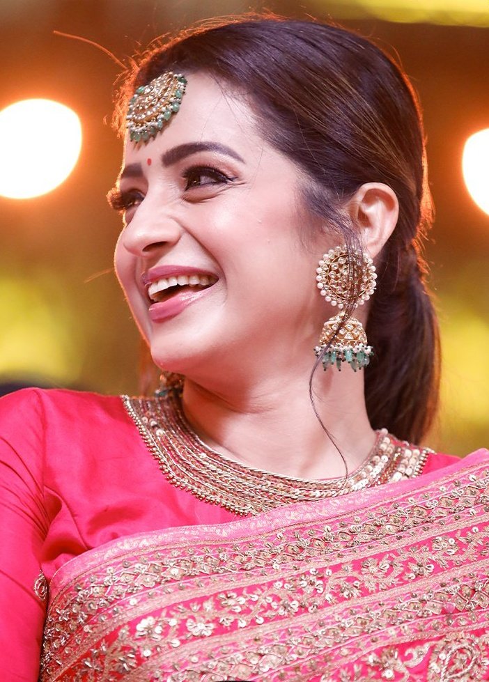 GMsoB_naYAAITc8?format=jpg&name=medium