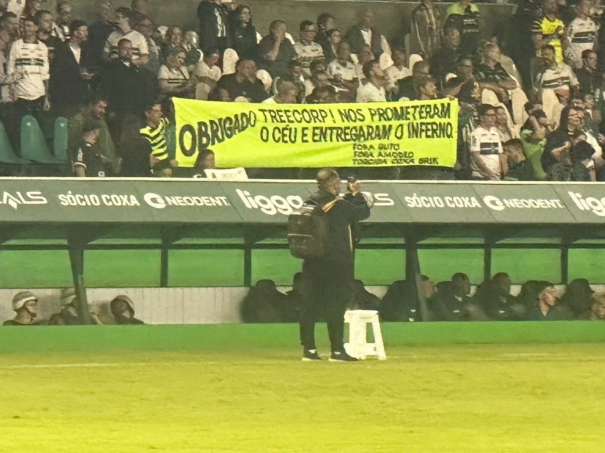 sofascoreverde's tweet photo. Que foto, não precisa nem de legenda

📸 @rbrejinski https://t.co/jdSCgYDl07