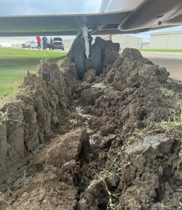 Rick Ross' jet reportedly made a crash landing at an airport in Dallas this week