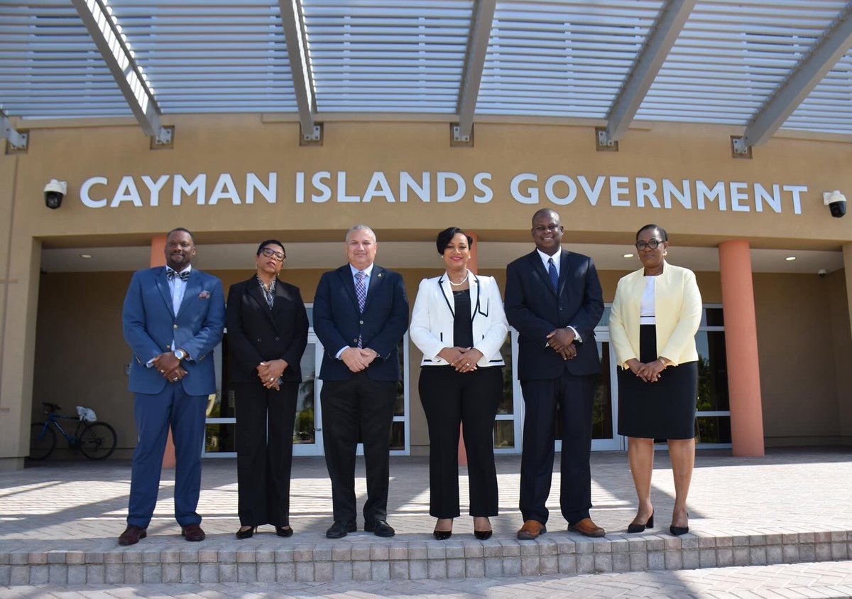 perinbradley's tweet photo. Honored to represent Anguilla at the G6 Deputy Governors &amp; Heads of Public Service Meeting in Grand Cayman. Thanks to DG Manderson for an inspiring event! Excited for next year's meeting in TCI. #PublicService #UKOTs #Collaboration https://t.co/l9QPeptMY9