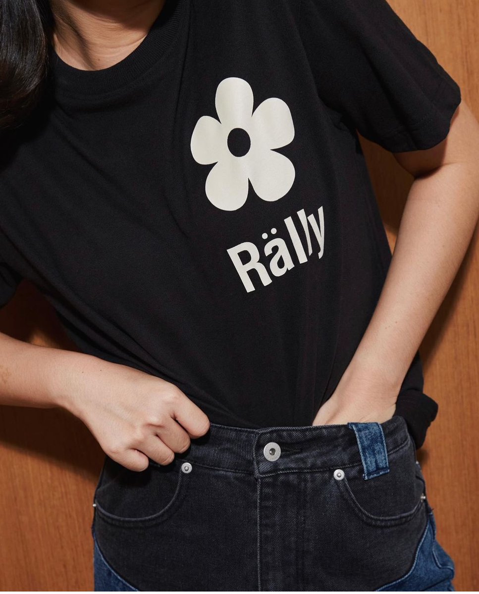 Musuzaka_'s tweet photo. 🌸🖤ส่งต่อRallyMovement Flower Tee Black🖤🌸
📌Used Once no defect with tag
📌Size M
📌500-.รวมส่ง **งดต่อ**
🙏🏻สนใจจริงๆค่อยDmมานะคะ🙏🏻 https://t.co/rrpgzMyoTT