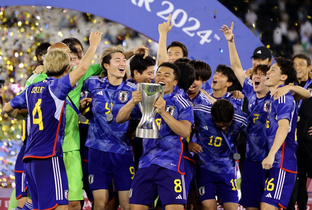 theaseanball's tweet photo. 🌟 AFC U23 ASIAN CUP 2024 | Final Standings

AFC U23 Asian Cup 2024 officially ended with Japan's second championship when Blue Sumurai defeated Uzbekistan 1-0 in the final.

🏆 Champion : Japan 🇯🇵

🥈 Runner Up : Uzbekistan 🇺🇿
🥉 3rd Place : Iraq  🇮🇶
4️⃣ 4th Place: Indonesia 🇮🇩 https://t.co/4wOzRhZY0M