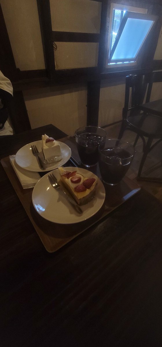 c0hee_'s tweet photo. 昨日は初めてもんじゃを食べてお洒落な隠れ家なカフェでケーキ食べて夜はお祭り行って出店で美味しいもの食べて食い倒れしたデート最高だった🐷❗
#カフェ好きな人と繋がりたい
#カフェ巡り好きな人と繋がりたい
#カフェ巡り
#日常垢さんと繋がりたい https://t.co/58tSBXRT5L