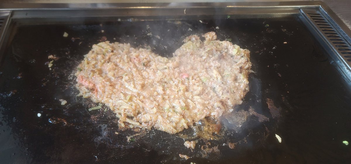 c0hee_'s tweet photo. 昨日は初めてもんじゃを食べてお洒落な隠れ家なカフェでケーキ食べて夜はお祭り行って出店で美味しいもの食べて食い倒れしたデート最高だった🐷❗
#カフェ好きな人と繋がりたい
#カフェ巡り好きな人と繋がりたい
#カフェ巡り
#日常垢さんと繋がりたい https://t.co/58tSBXRT5L