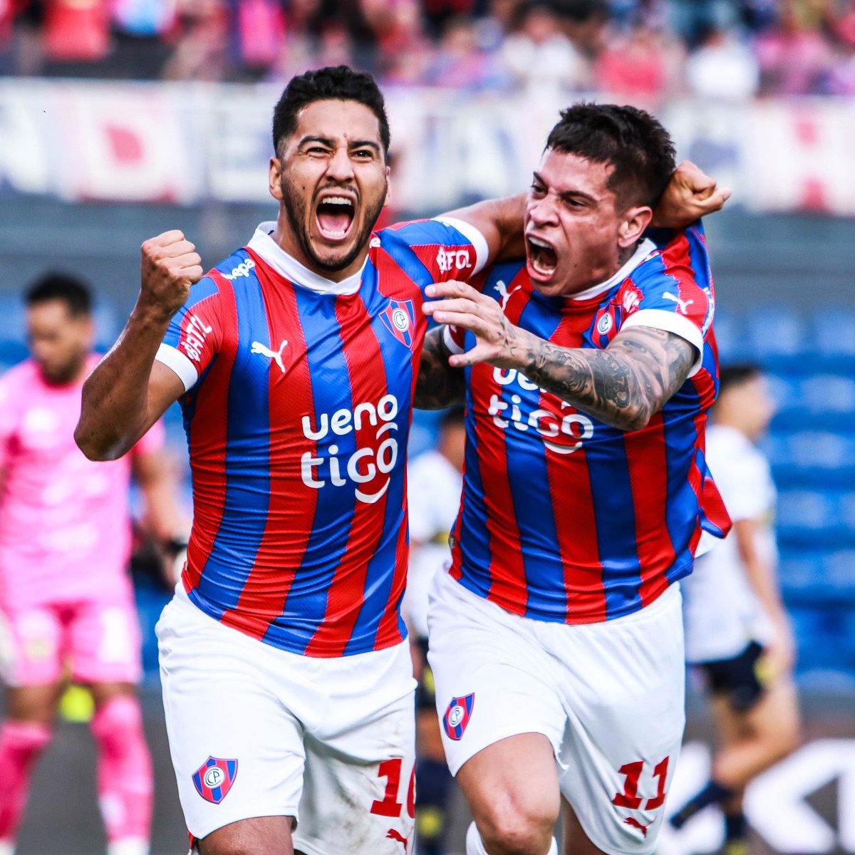 PUSO HUEEEVOOOOO...
CERRO PUSO HUEEEEEVOOOOOO...
CERR0 PUSO HUEEEEEEVOOOOOO...
🌪❤️💙
