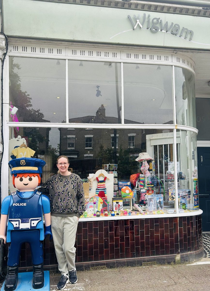 A huge thank you to local resident Katie at Wigwam Toy Shop @Wigwamfamily for sponsoring our Love West Dulwich Spring Fair. She’s also part of the main team who help organise the Fair, managing the activities on Rosendale Road. Saturday 18 May, see you there! #lovewestdulwich